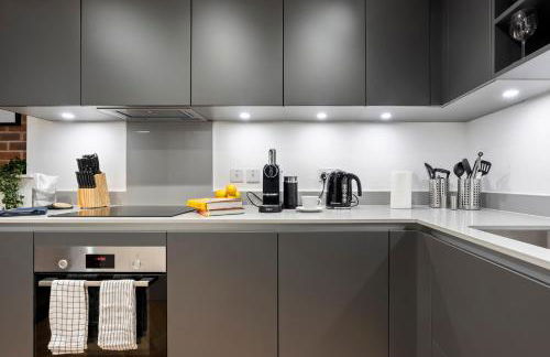 Signature Suite- City Centre, Pool Table, Canal, Netflix Sleeps 7 - Foto 17