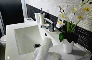 The Cedar Tree House - Foto 9