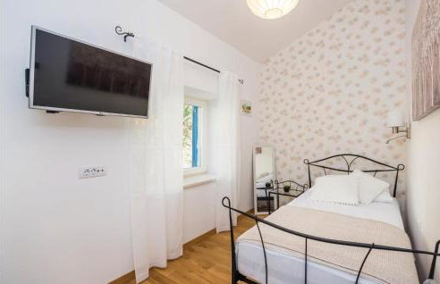 Three-Bedroom Holiday Home In Brsecine - Foto 38