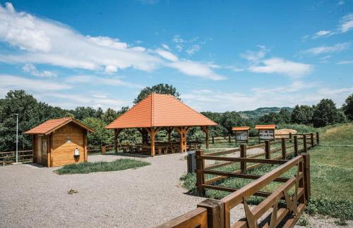 WOODEN HOUSE near the River Kupa - Foto 59