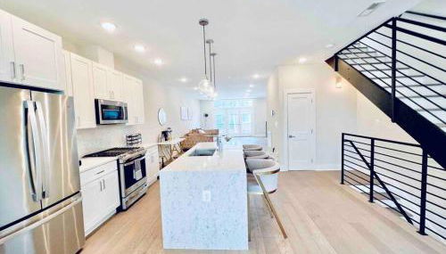 Luxurious 3BDR Penthouse with Private Rooftop Capitol and Monument Views Near Popular H Street Corridor Free Parking and Cancellation - Foto 2