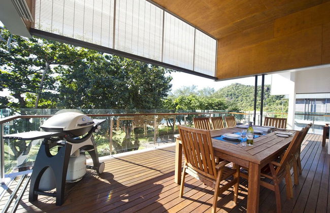 Maggies Beachfront Apt. 5 - Photo 14