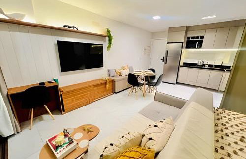 Flat Luxo com Coworking, Academia e Rooftop - WiFi 1Gb - Beira Mar 4 min - Foto 14