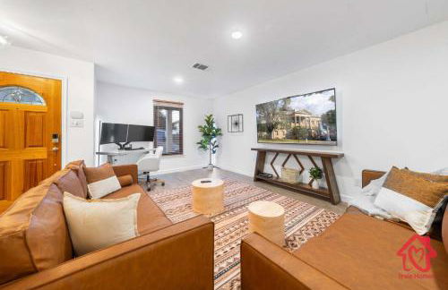 Georgian Oasis with Private Pool - An Irvie Home - Foto 60