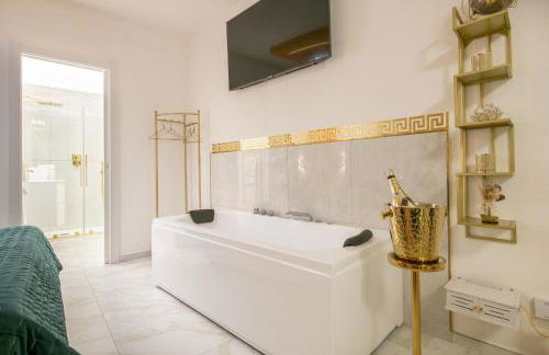 FASHION APARTMENT GOLD Bologna with JACUZZI & CAR GARAGE - Foto 11