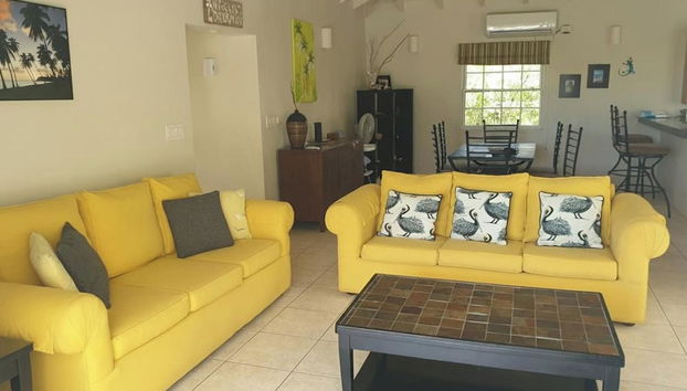 Villa - Sleeps 6 - Pool - Parking - Garden - Foto 5, Wohnbereich