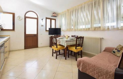 Gorgeous Apartment In Piano Di Mommio - Foto 9