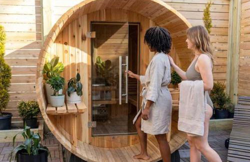 The Return to Self - Walk to Historic Downtown - Foto 57