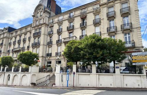 Le 130 - 1 chambre - Wifi - Proche Parc Thermal - 2 personnes - Foto 5