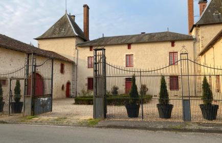Manoir de Brillac - Luxury East Wing Gîte - Photo 11