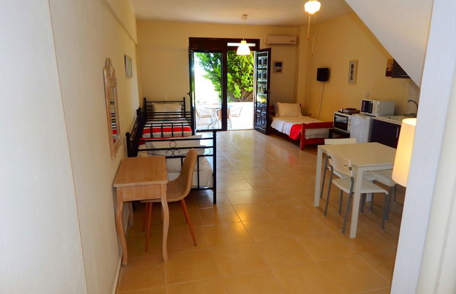 Kripis Studio Paliouri - Foto 25