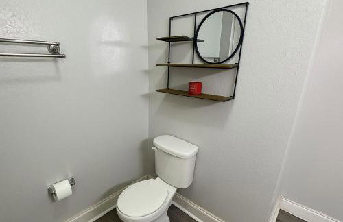 Disney-Area 3BR Townhome | Sleeps 9 | Pool + Gym - Foto 8