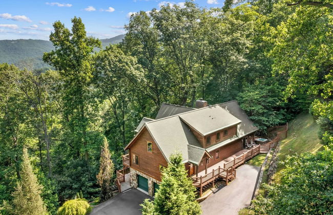 Leyland by Avantstay Cabin Mansion w/ Views - Foto 22