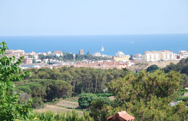 Beautiful Villa in Blanes With Private Swimming Pool - Photo 31