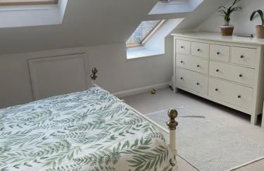 3 Bed Home Sleeps 6 Free parking - Foto 7