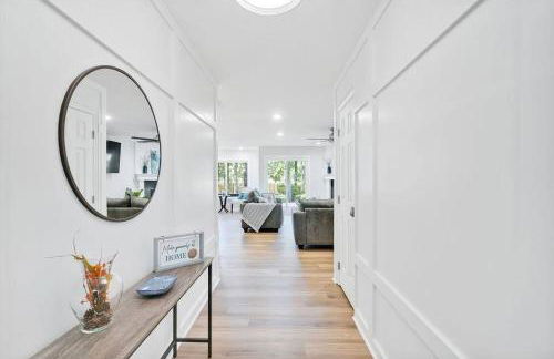 Middle Sound Hideaway~Beaches, Shopping, Families - Foto 2