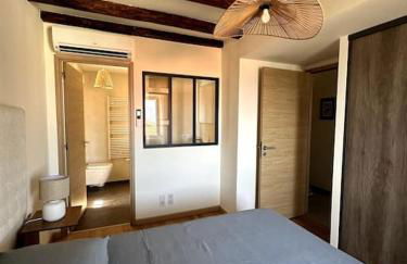 Charming air-conditioned house with garden & view - Foto 9