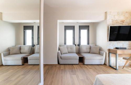 Domenica Diamond Villas - Heated Pool & 80m from the Beach - Foto 35