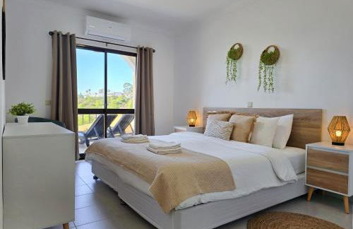 GOLDEN SUN - Sunny Balcony, Sea View, Beach, AC - Photo 16