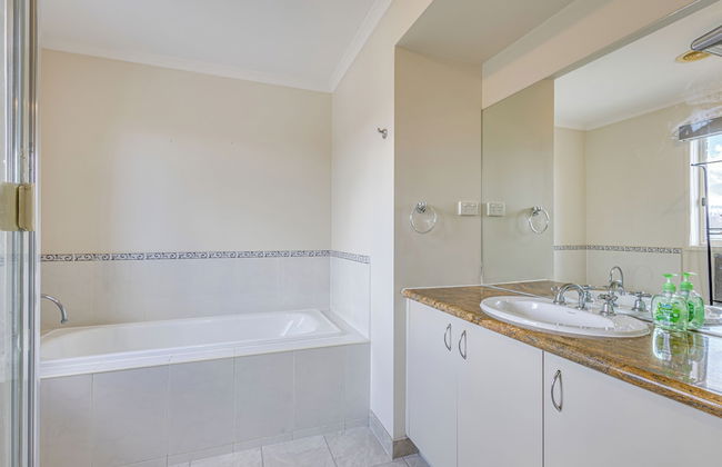 StayAU Family Home in Caroline Springs - Foto 49