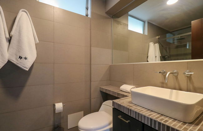 w Elegant 2BR w Fantastic View in Miraflores - Photo 23