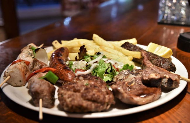 Ideal Hotel - Photo 16