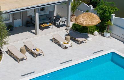 VILLA TUGARKA private pool, fitness, play-house, great for families, max 6 per. - Foto 37