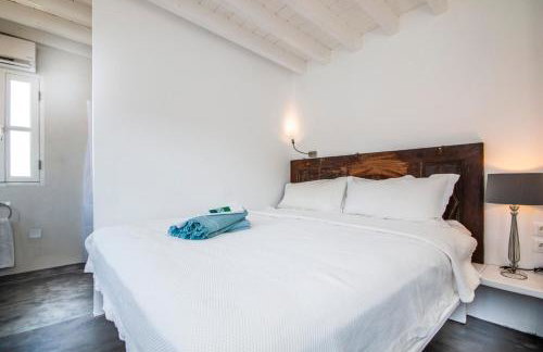 On The Rocks - Photo 5