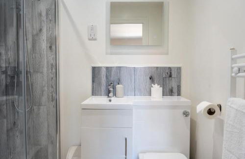 Cotswolds-Stroud-Large 5 Bedroom Home-Pool Table-Sleeps 10-Work or Leisure - Foto 21