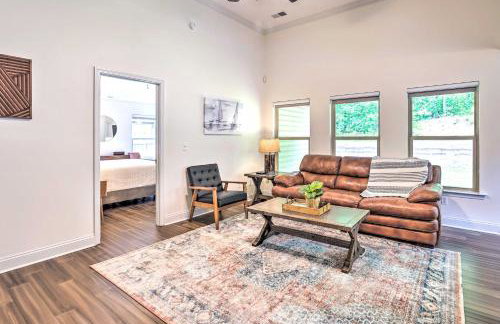 Family-Friendly Calera Getaway w/ Game Room! - Foto 4