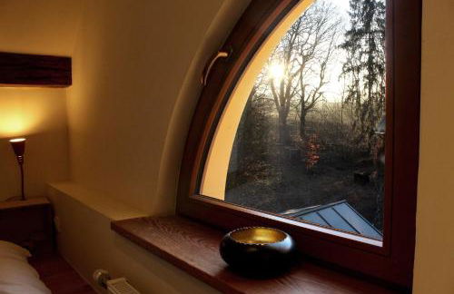 Pauline 3 - Photo 22