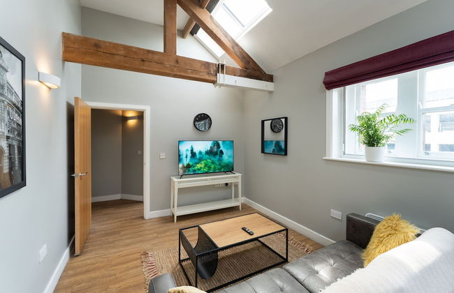 High Street Town House - Photo 45