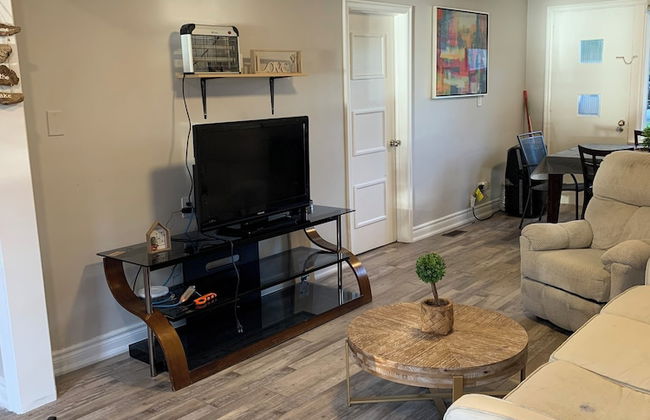 Myriad Fins Cottage and Marina - Foto 36