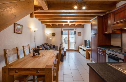 Chateau - Charming Apartment in the city Center with 3 bedrooms - By Cozee Rentals - Foto 6