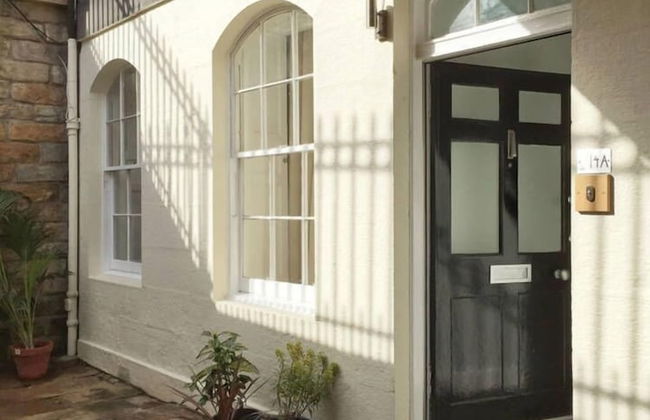 JOIVY Spacious 2 Bed Apt in Ideal City Centre Location - Foto 36