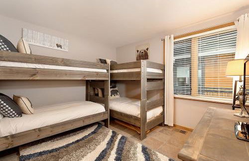 Fifth Avenue Unit 9, Cool, Contemporary Condo 2 Blocks from the Ski Slopes. Fireplace & Patio! - Foto 18