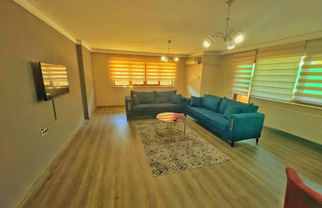 LUSTRA GARDEN SUITE - Photo 10