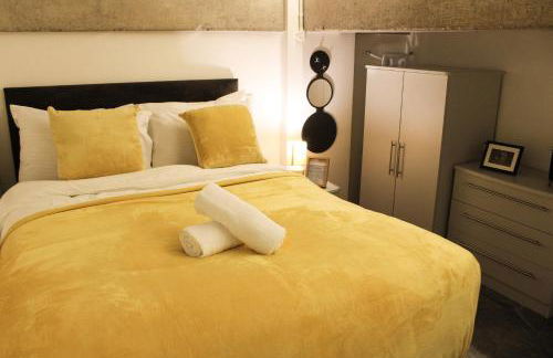 Modern Luxury Serviced Duplex Apartments by REPOSE- 150 Metro Court, WEST BROMWICH - Foto 78