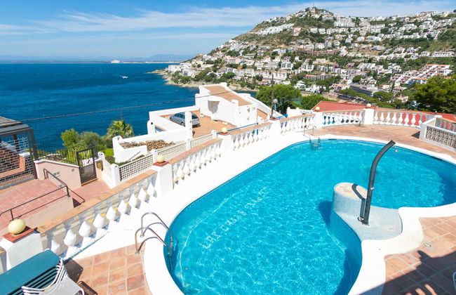 Madreselva - Photo 1