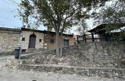 Bodega típica en El Molar sin camas ni dormitorios para celebraciones durante el día - Foto 16