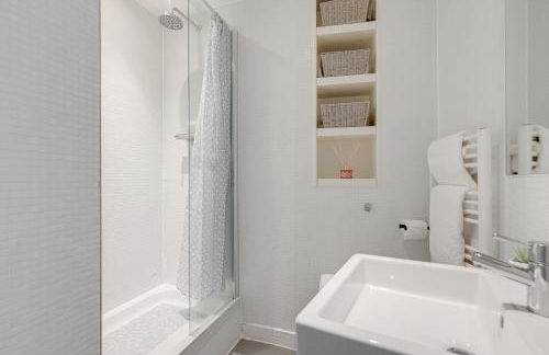 Heart of City, Centre Point Luxury Apartment - Foto 22