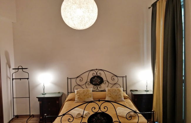 Rome Center Rooms - Photo 7