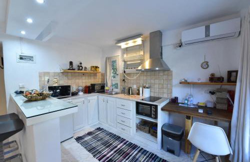 jasmine apartments - Photo 34