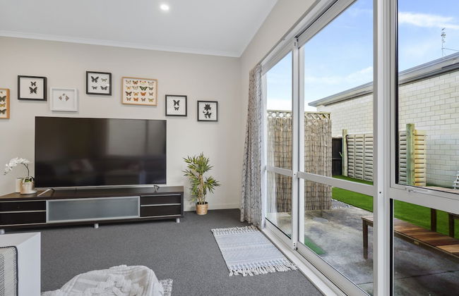 Modern 3BR Family House - Yard & Big TV - Foto 48