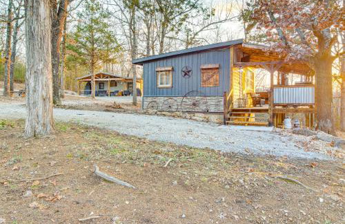 Serene and Cozy Studio Cabin Walk to Norfork Lake! - Foto 2