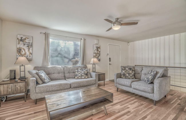 3brdowntownwalk to Everywhere & Bars W/fire pit - Foto 1