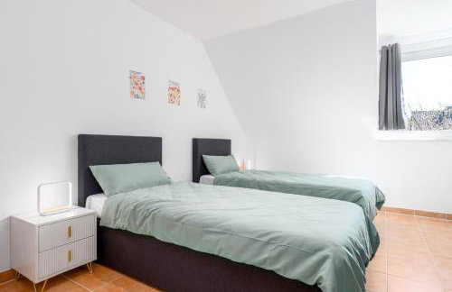 Gemütliches Heimkino mit Balkon & Beamer - Foto 5