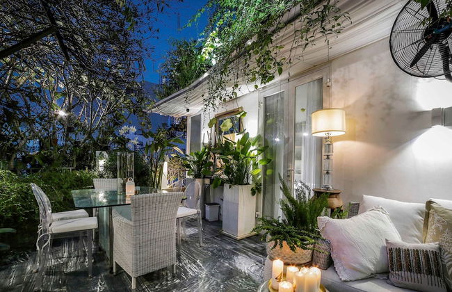 Bed In Town Saigon - Photo 49