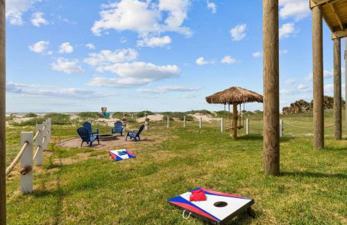 Beachfront oasis! Hot tub, gameroom, double deck!! - Foto 43