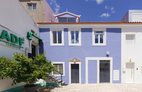 NEW! Stylish Portuguese Soul Retreat in Belém 4p - Photo 1